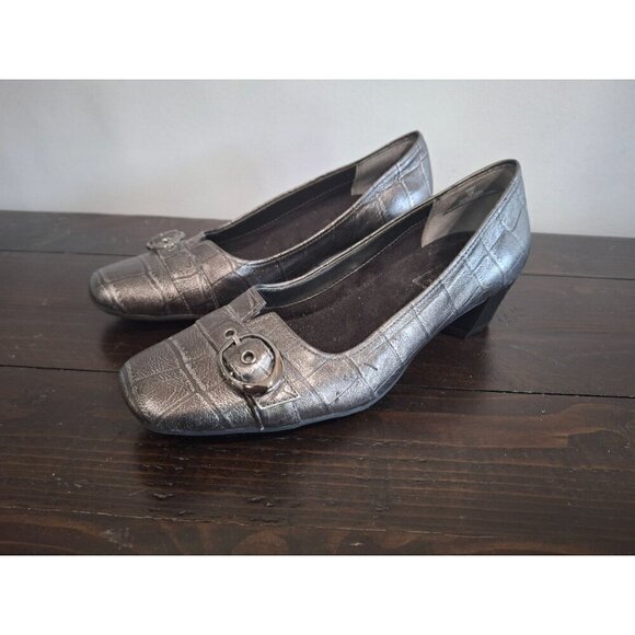 M. Patrick Posh Gray Leather Pumps/Pre-owned, Sz. 6M - Picture 1 of 9
